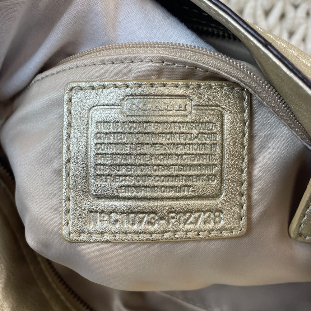 Coach Bag - Picture 8 of 12